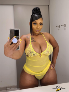 Mimi Curvaceous