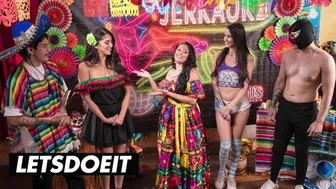 Sophia Leone und Natalia Nix's Teenager Mädchen in heißen Orgie