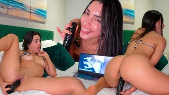 Fablazedova desivá reakcia na obrovskú bitku Mia Khalifa s čiernym vtákom