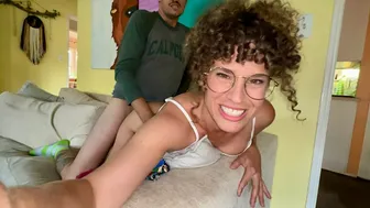 Mostoha anya átlagos lánytestvére meglepetés látogatása