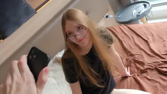 Sembra che il mio fratellastro faccia porno