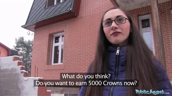 Public Agent - szemüveges okos tinicsaj