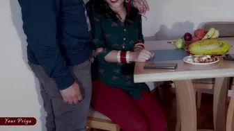 Priya bhabhi ξεκινά σκληρά με το νεαρό devar και κλείνει με την ένταξη