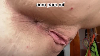 EmilyRose megmutatja a punciját