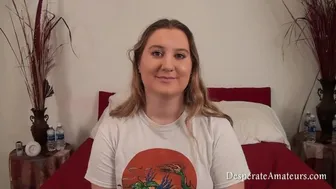 Le premier casting de mamans chaudes et filles molette sur le Desperate Amateurs Channel avec de gros seins et des désirs financiers