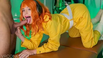 April O'Neil cosplayben lovagol Leo hatalmas farkán és cumot nyel VR pornóban