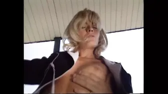 Milf pornósztár élvezetes anális jelenete nagy farokkal az Orient Express XXX első részében
