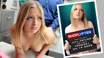 Blonde teen Jill Taylor lernt schwer nicht zu stehlen