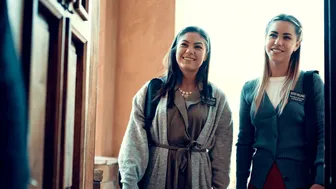 Poveste tristă despre adolescente religioase, dar lesbiene